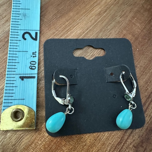 Turquoise Blue w/ Round Stone Above.  Lever Back Earrings. Silver Tone - Picture 5 of 5